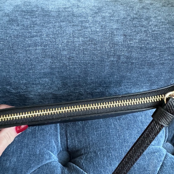 Coach cross grain large corner zip wristlet - Picture 3 of 7